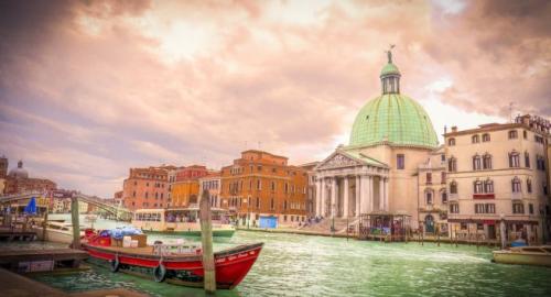 VeniceJetCharterDogesPalace